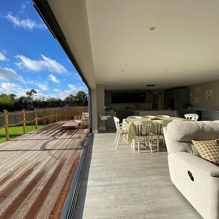 Brand New, Stunning Beachside House Seasalter Exterior photo